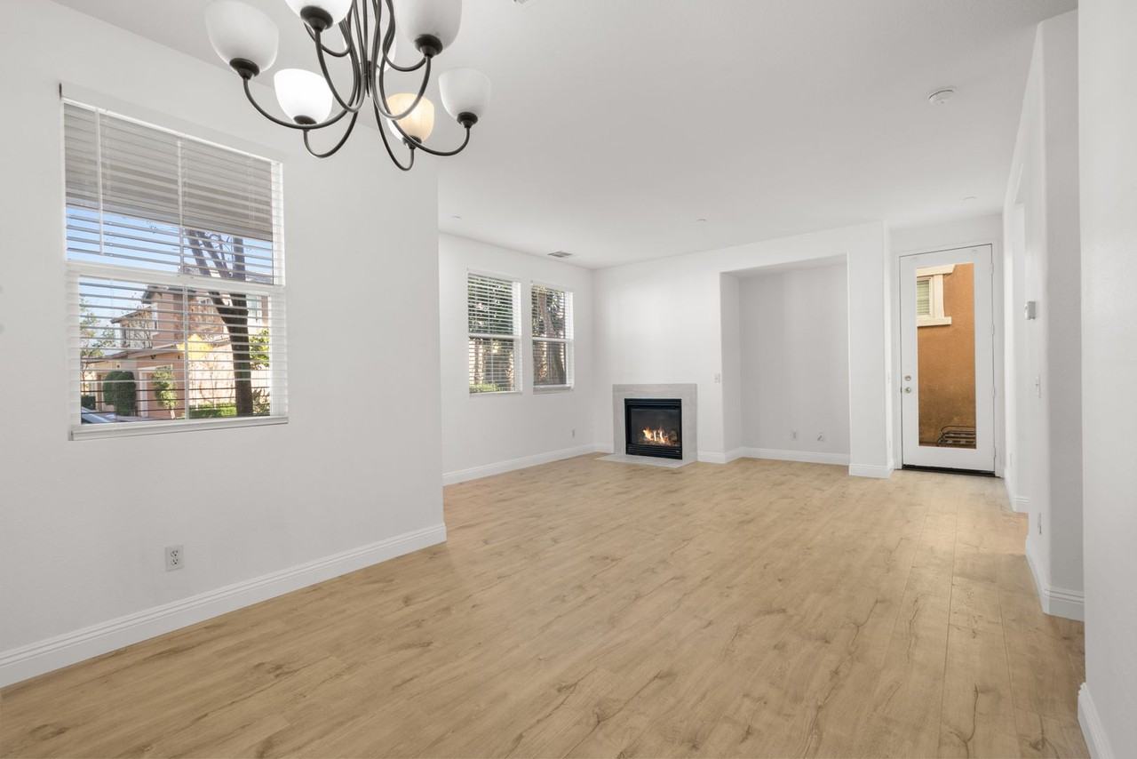 3335 Hatten Ln - Photo 4 of 16