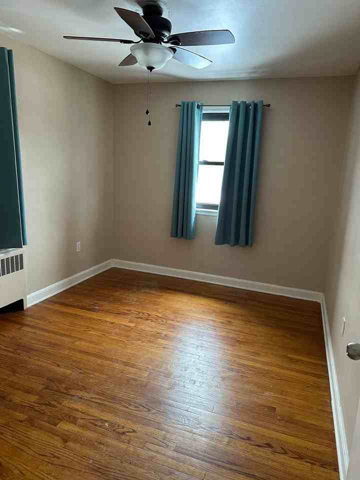 2056 N Sherman St - Photo 7 of 9