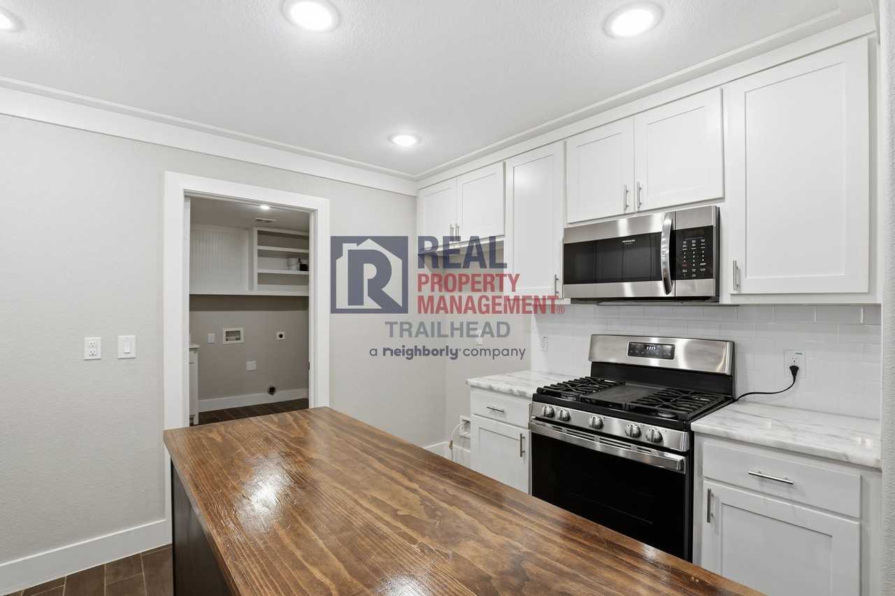 4905 Wichita St - Photo 7 of 25