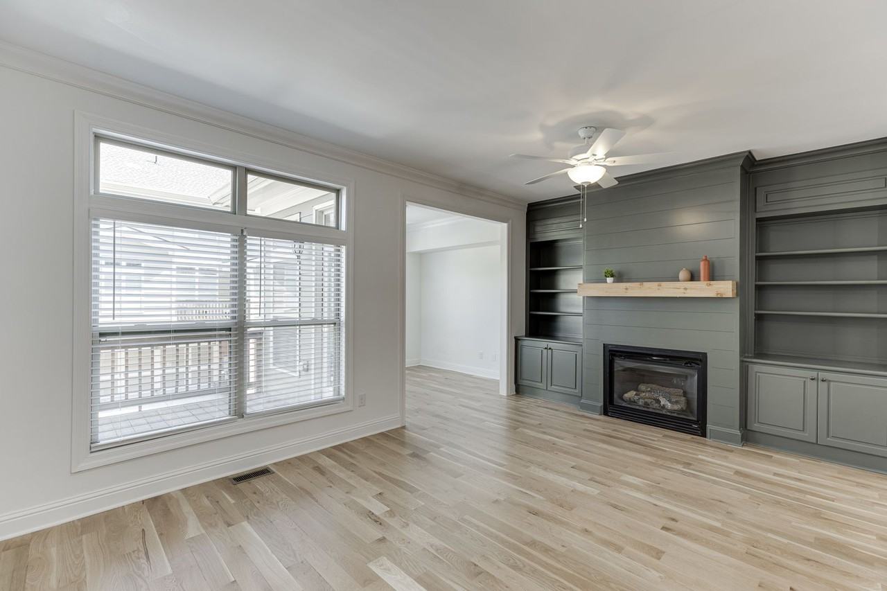 10674 Weir Way - Photo 5 of 41