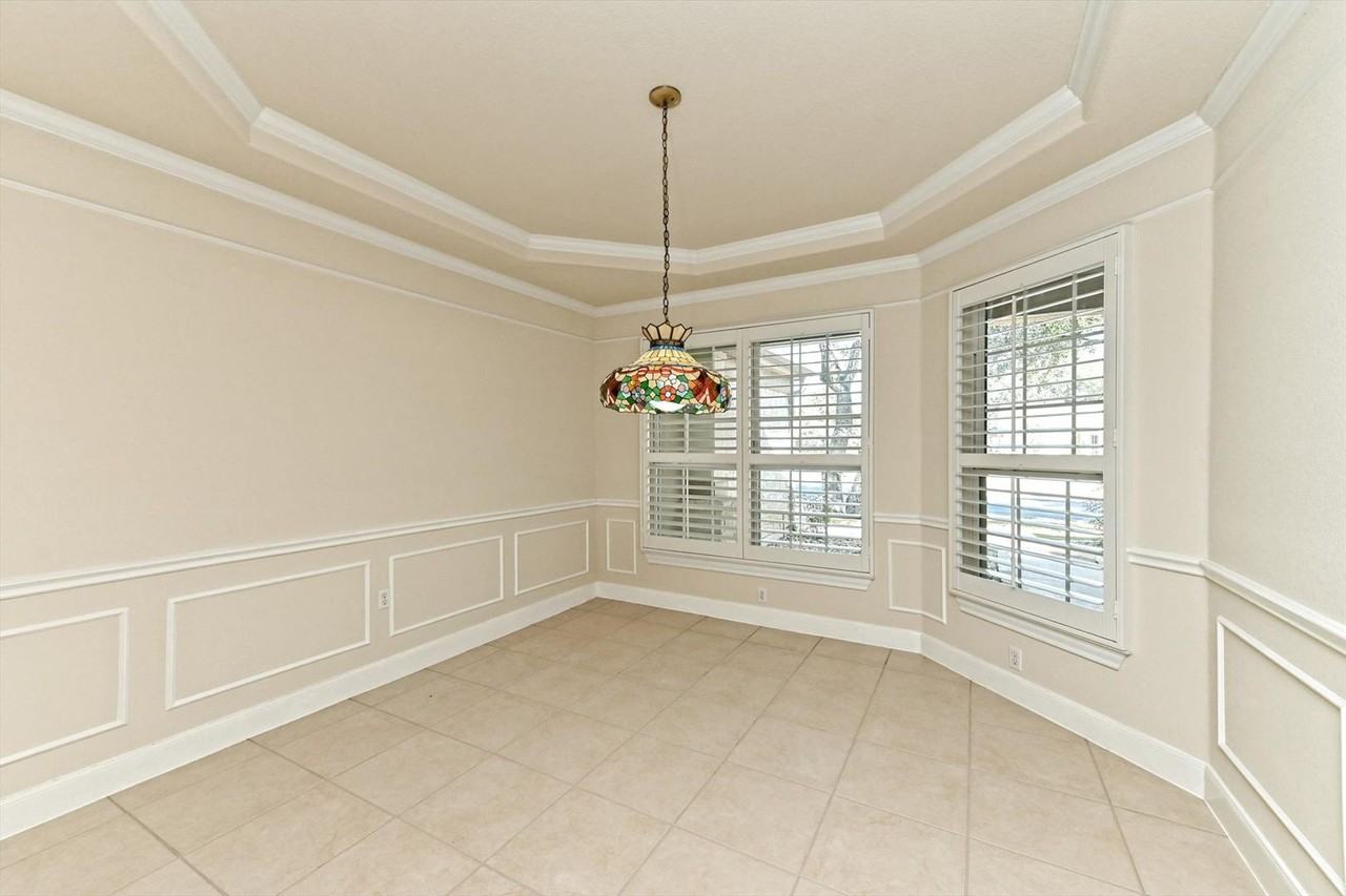 200 San Saba Dr - Photo 3 of 38