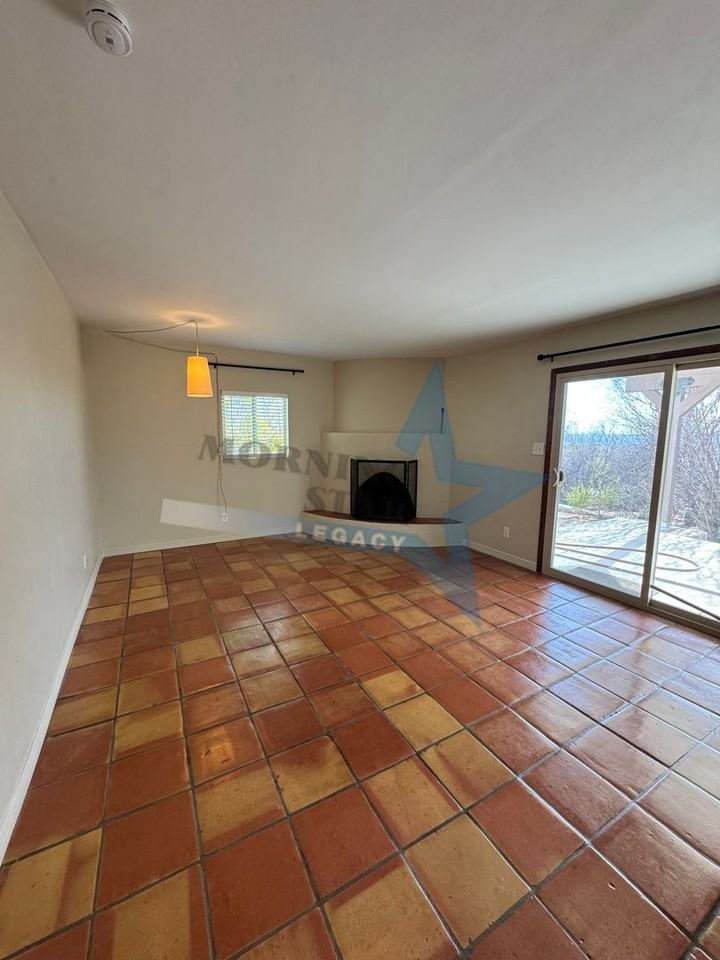 2321 Webb Rd - Photo 5 of 28