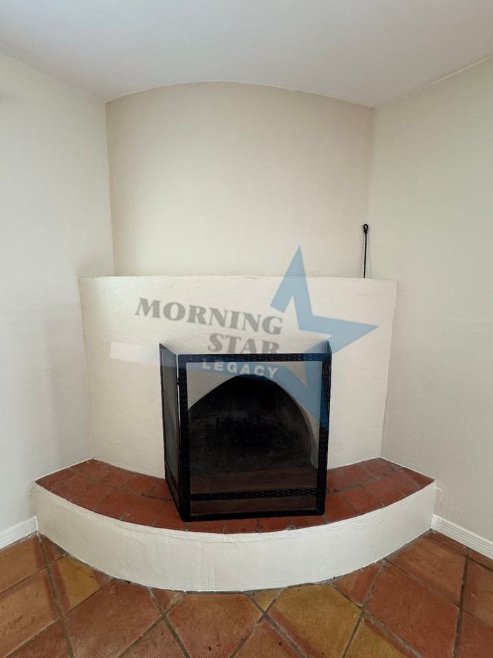 2321 Webb Rd - Photo 6 of 28