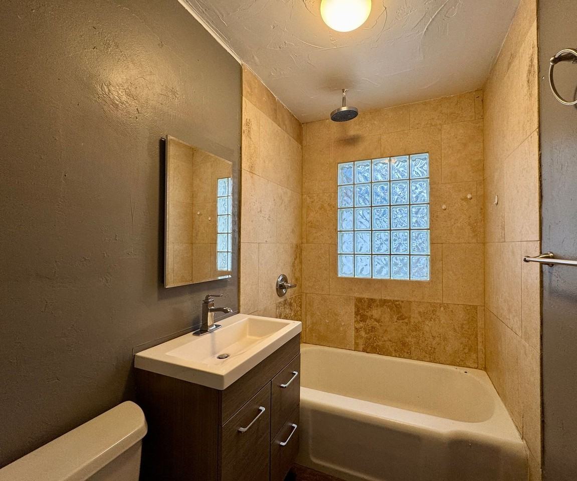 2750 W 1st Ave - Photo 3 of 24