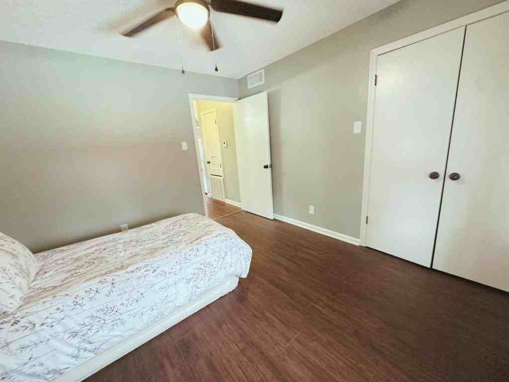 112 Goodner Ln - Photo 2 of 15