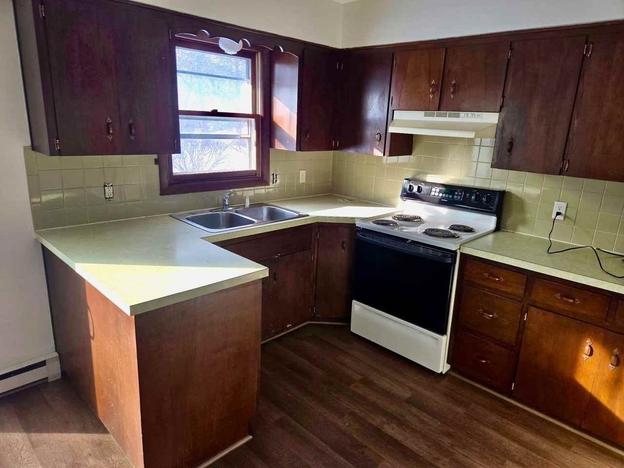 3974 Anna Dr - Photo 3 of 13