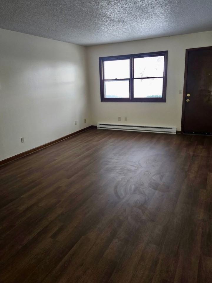 3974 Anna Dr - Photo 5 of 13