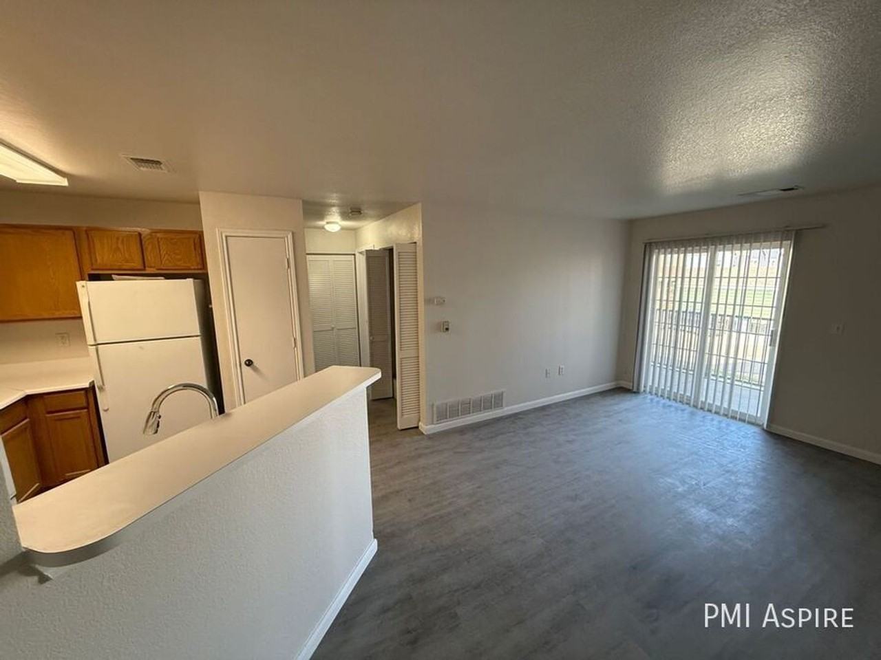 321 Quail Rd - Photo 5 of 47