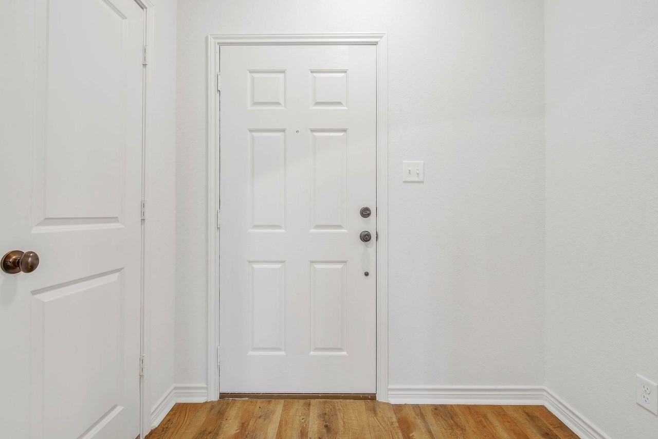 1483 Buena Vis - Photo 4 of 21