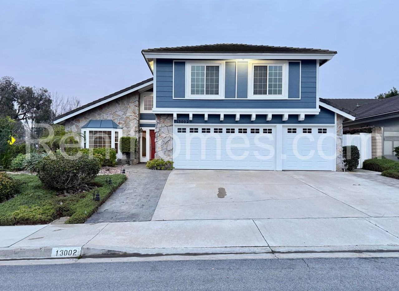 13002 Maritime Pl - Photo 2 of 50