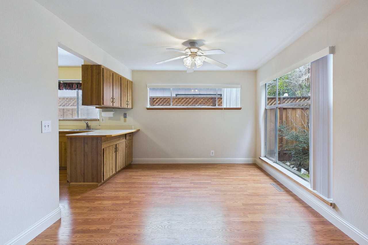 1333 Regent St - Photo 7 of 33