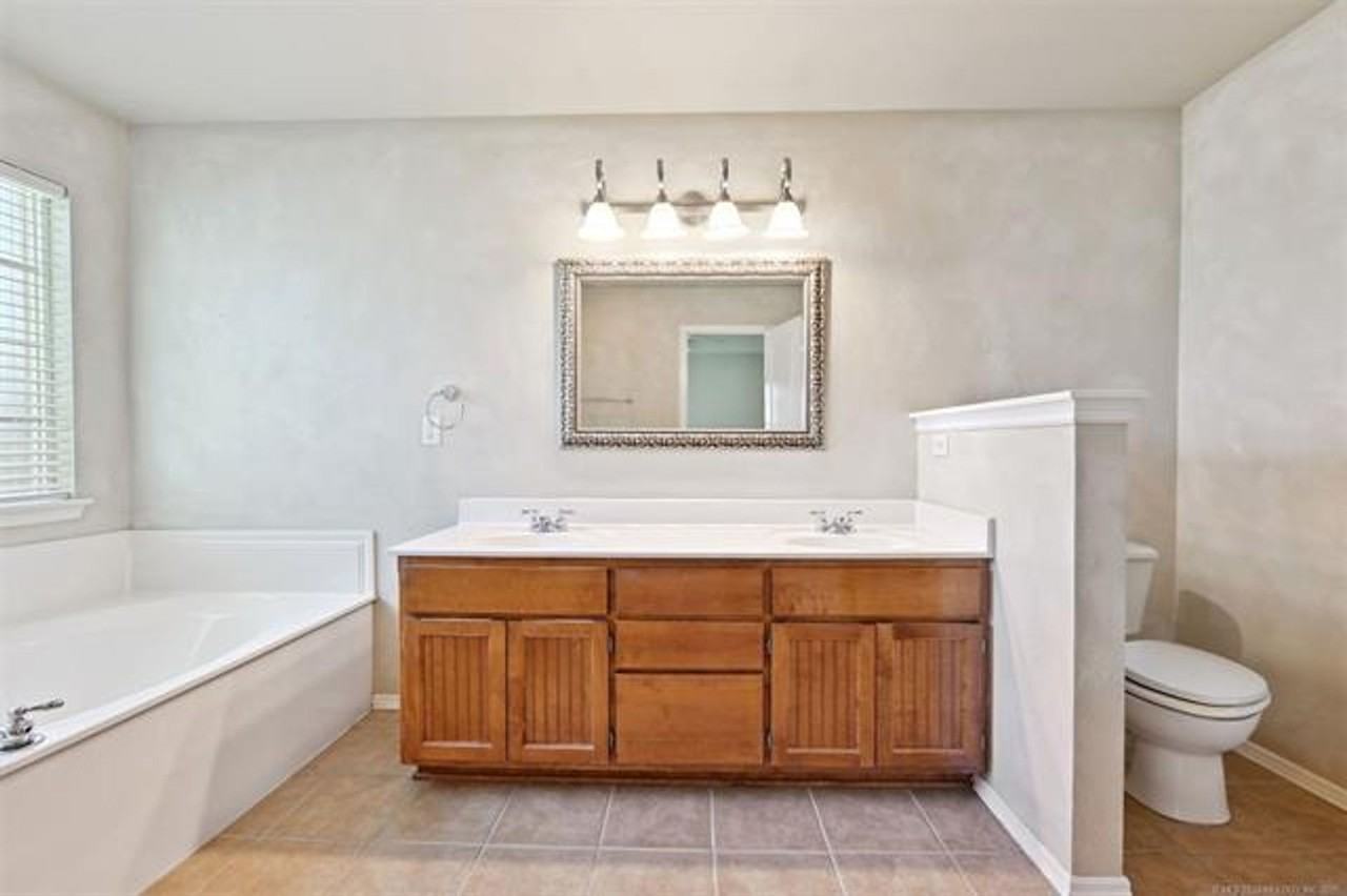 15337 E 89th Ct N - Photo 7 of 10