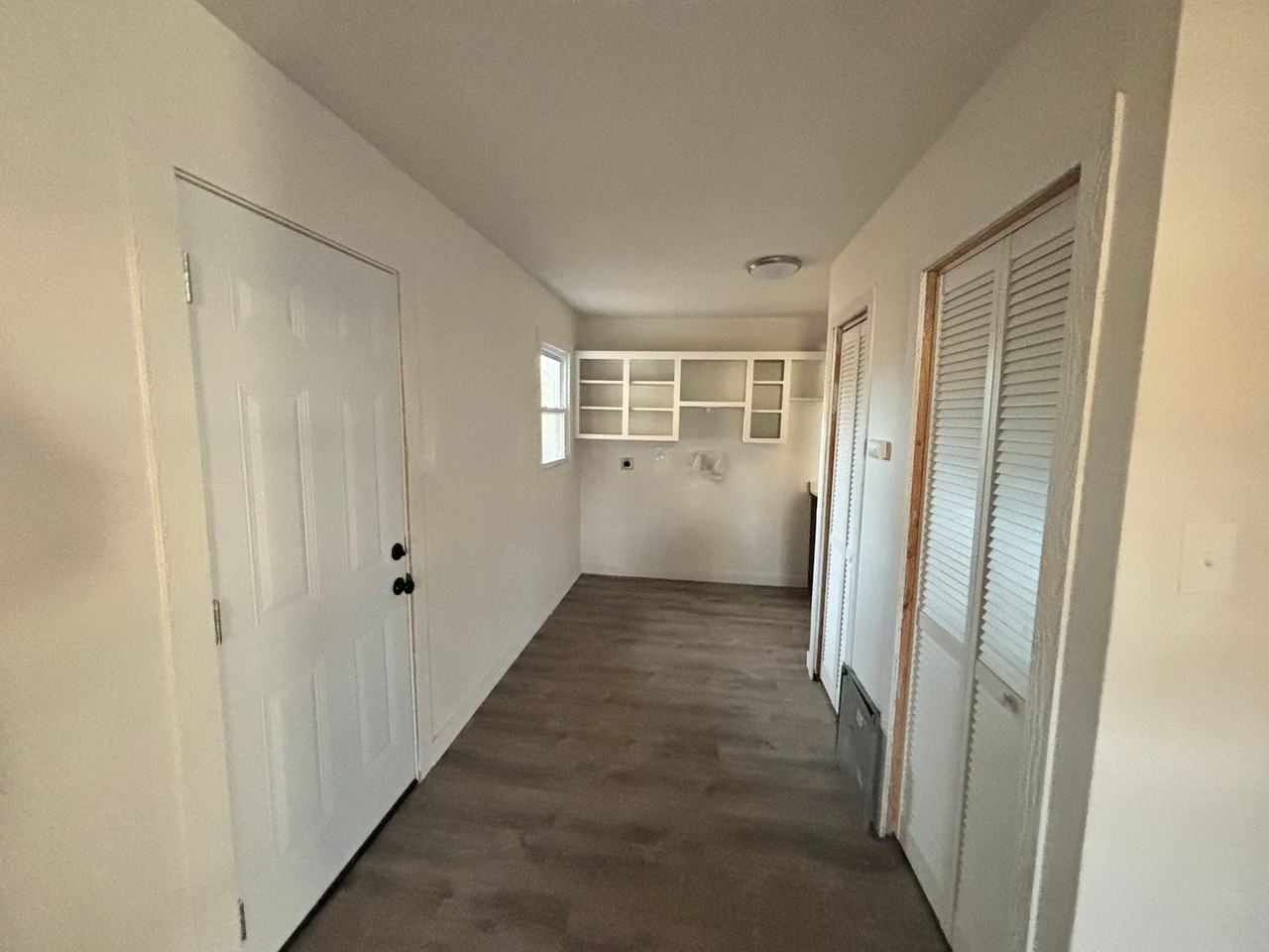 3108 Se Colfax St - Photo 4 of 8