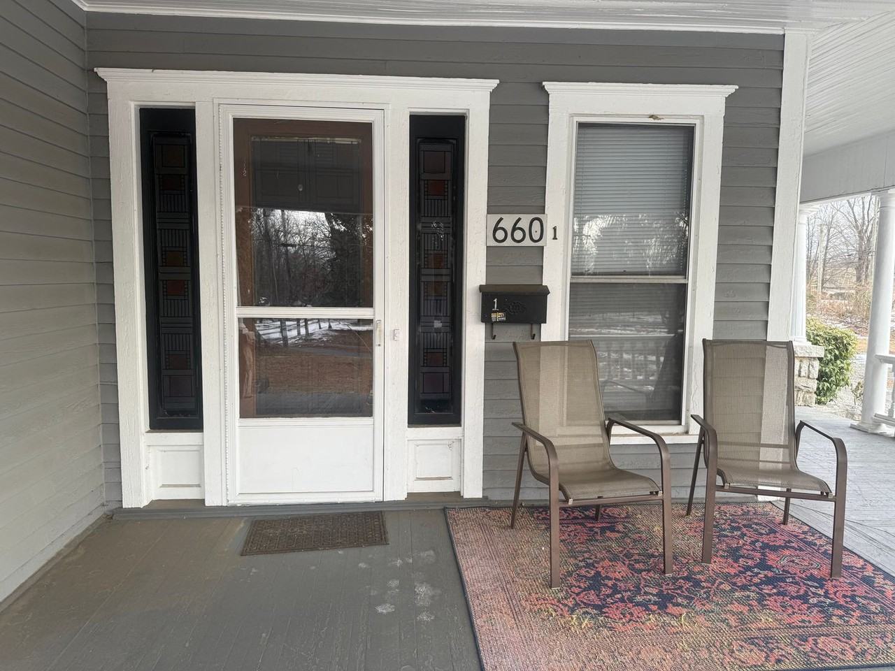 660 Chestnut St - Photo 2 of 12