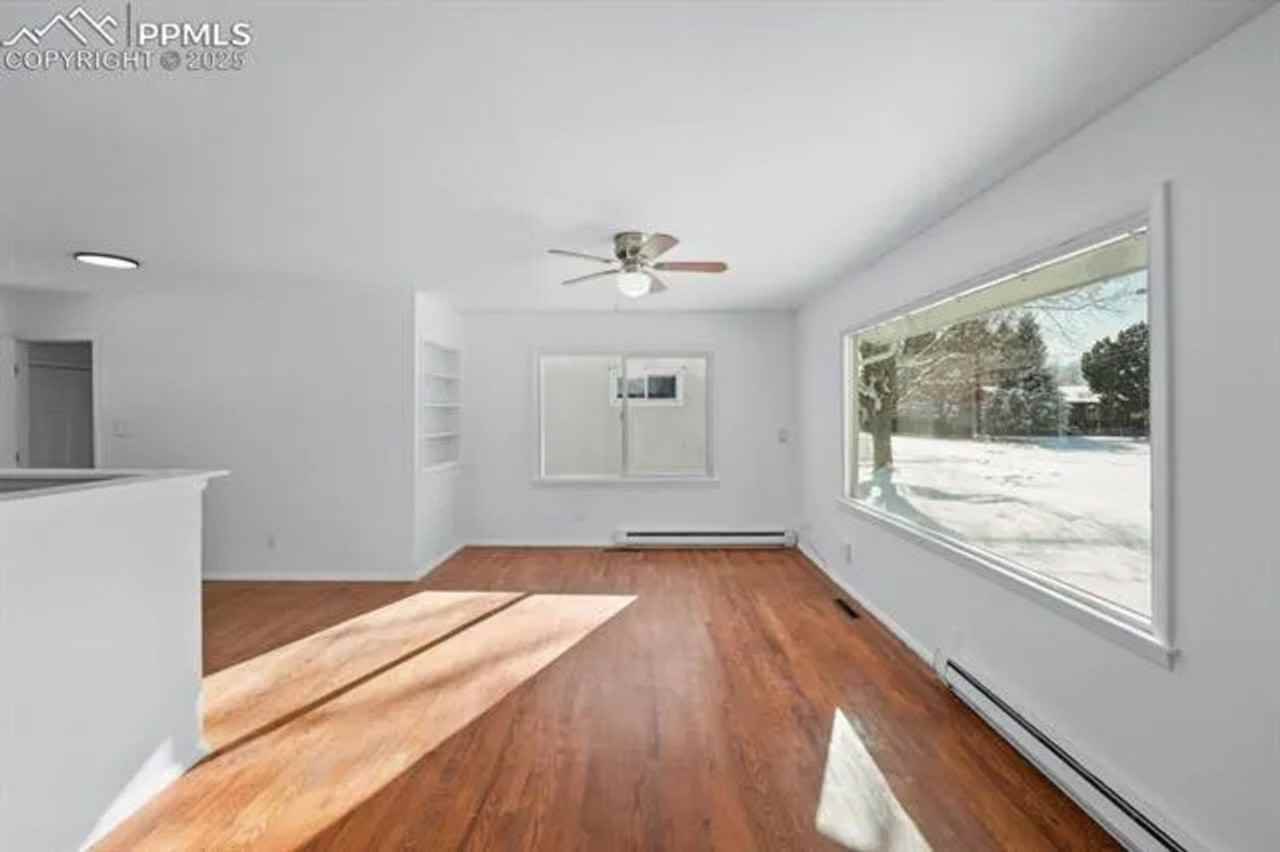 3027 N Institute St - Photo 4 of 8