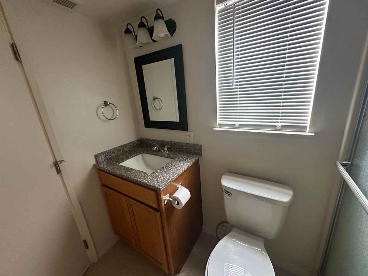 1316 Chestnut St - Photo 6 of 15