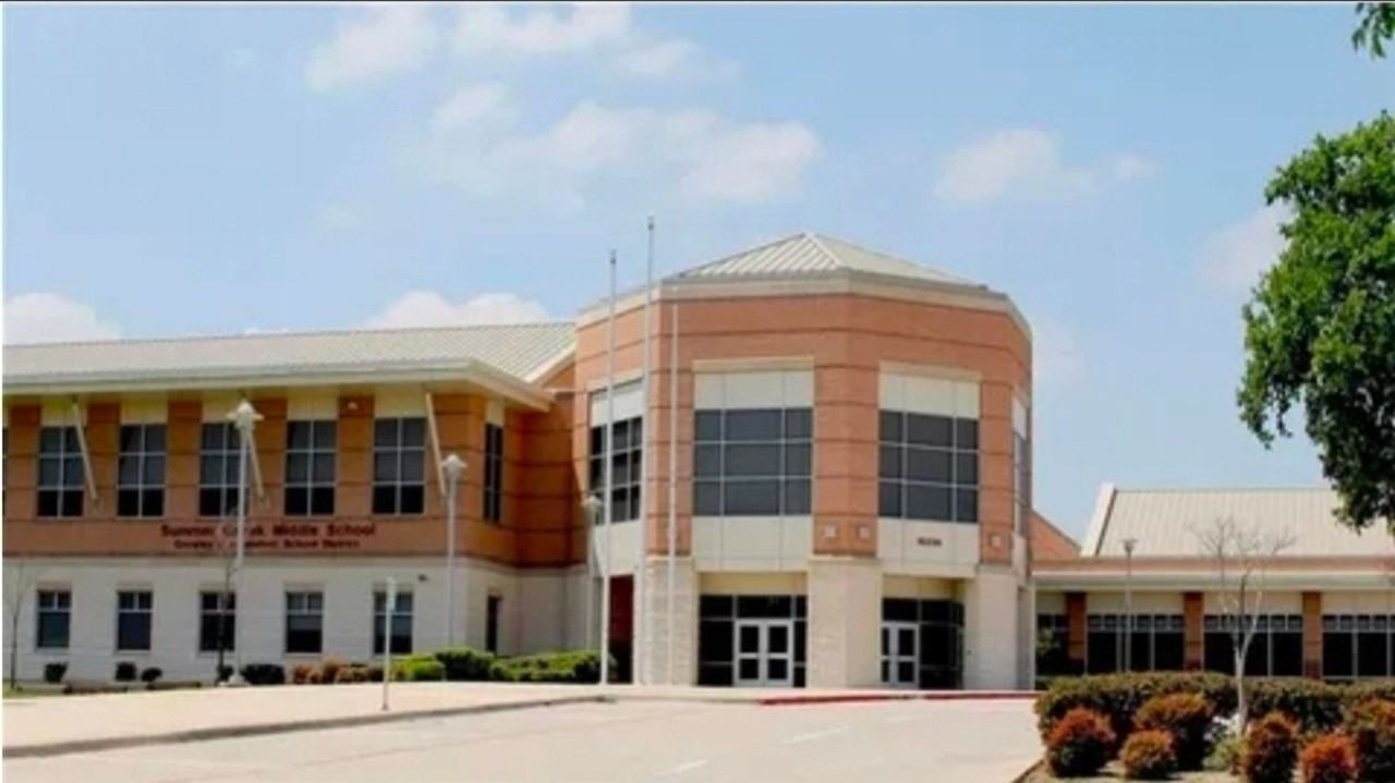 8037 Crimea Ln - Photo 2 of 13