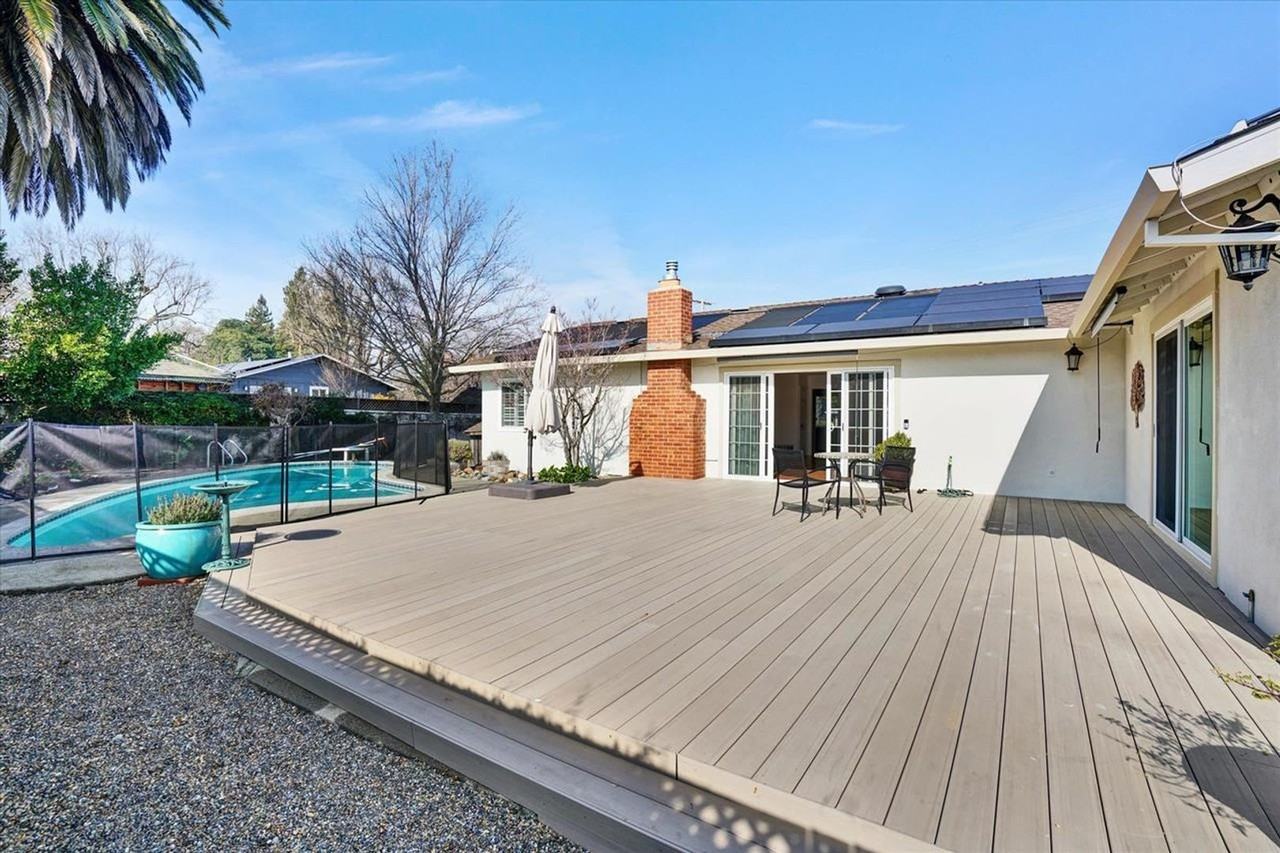 1966 Westover Dr - Photo 5 of 19