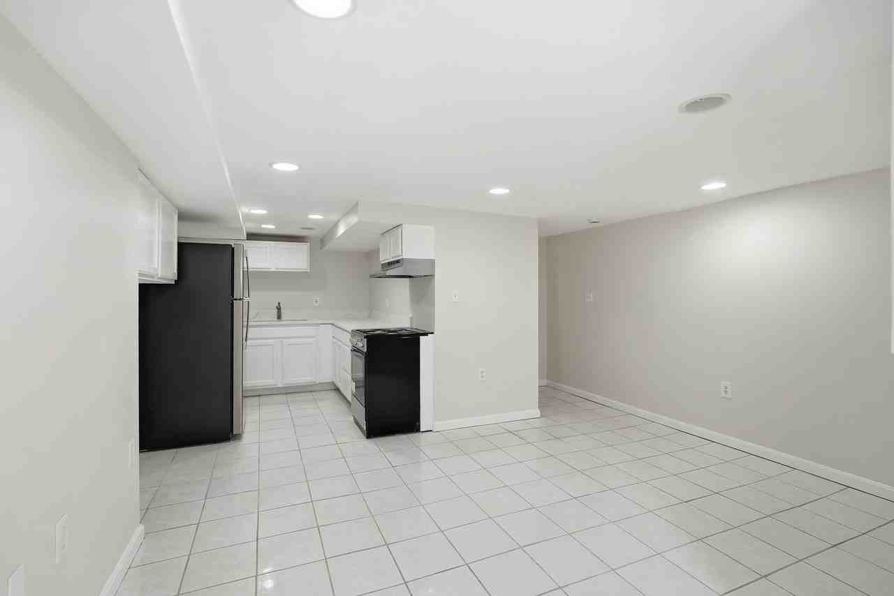 58 Quincy Pl NE - Photo 3 of 50