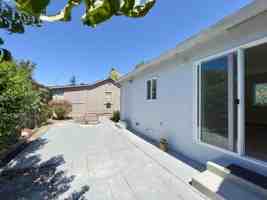 featured image of 469 Franklin St