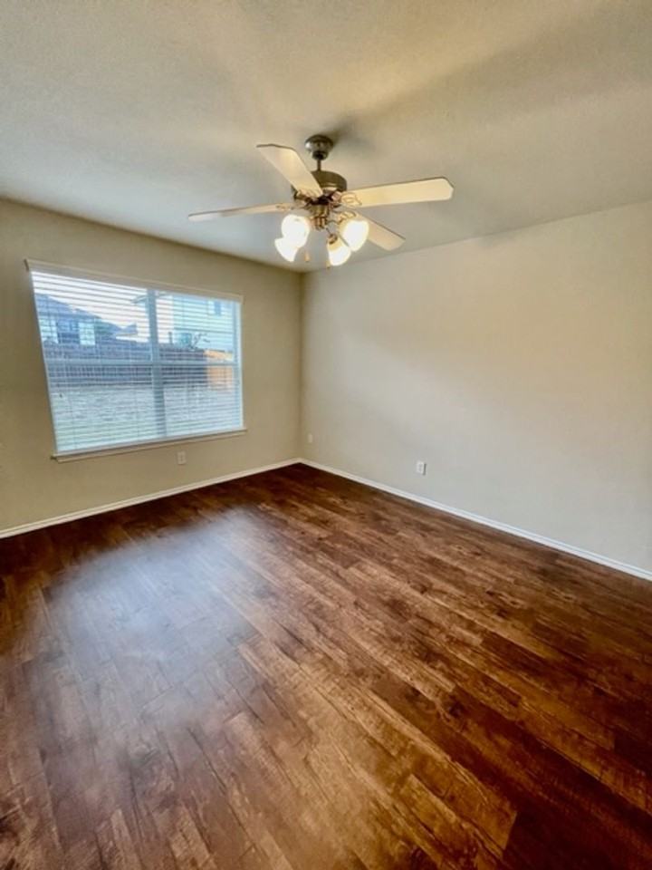 6513 Cold Water Dr - Photo 7 of 17