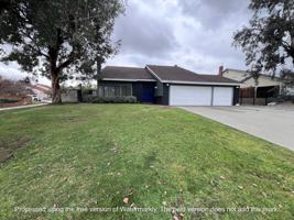 featured image of 2190 Trafalgar Ave