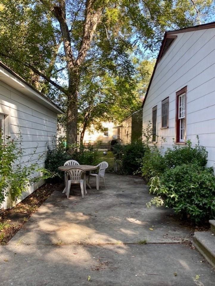 5017 East St - Photo 2 of 18