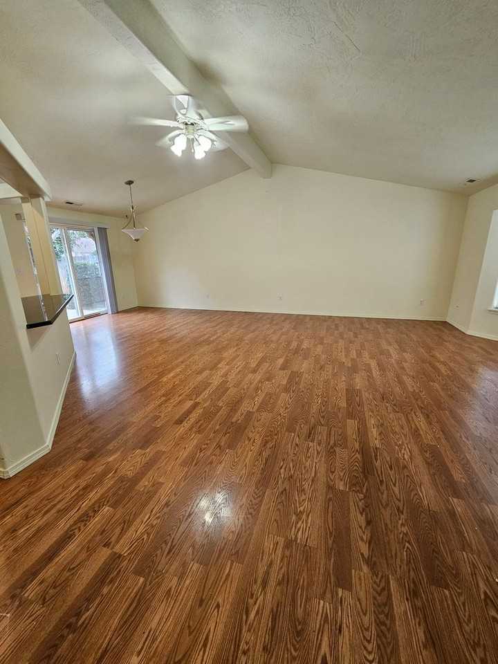 1069 Pittview Ave - Photo 2 of 34