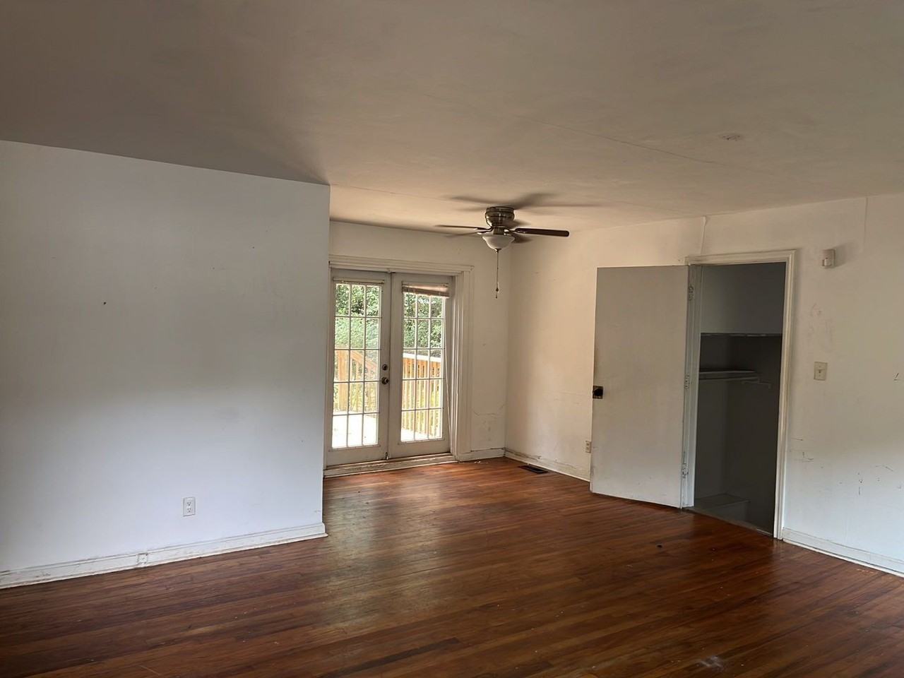 408 Murat St - Photo 6 of 16