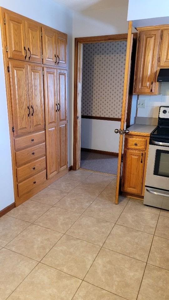 1703 Lovers Lane Hts - Photo 2 of 17