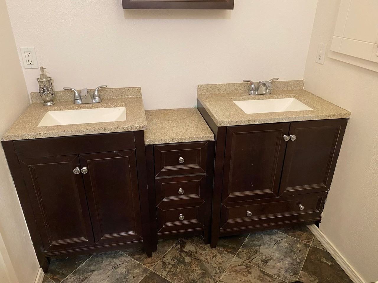 21321 Marine View Pl #A - Photo 3 of 9