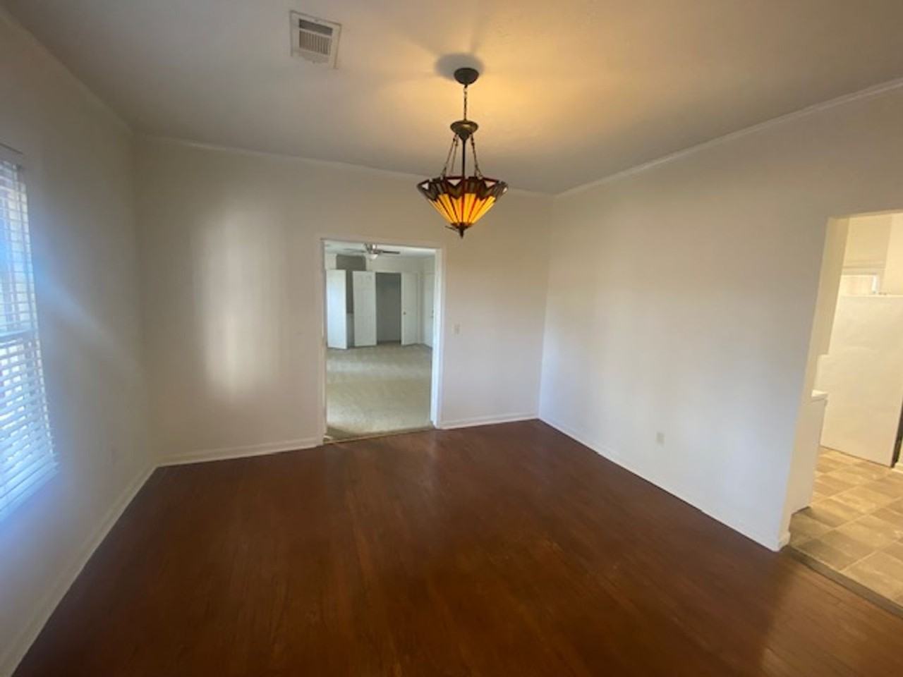 109 River Park Dr - Photo 3 of 12