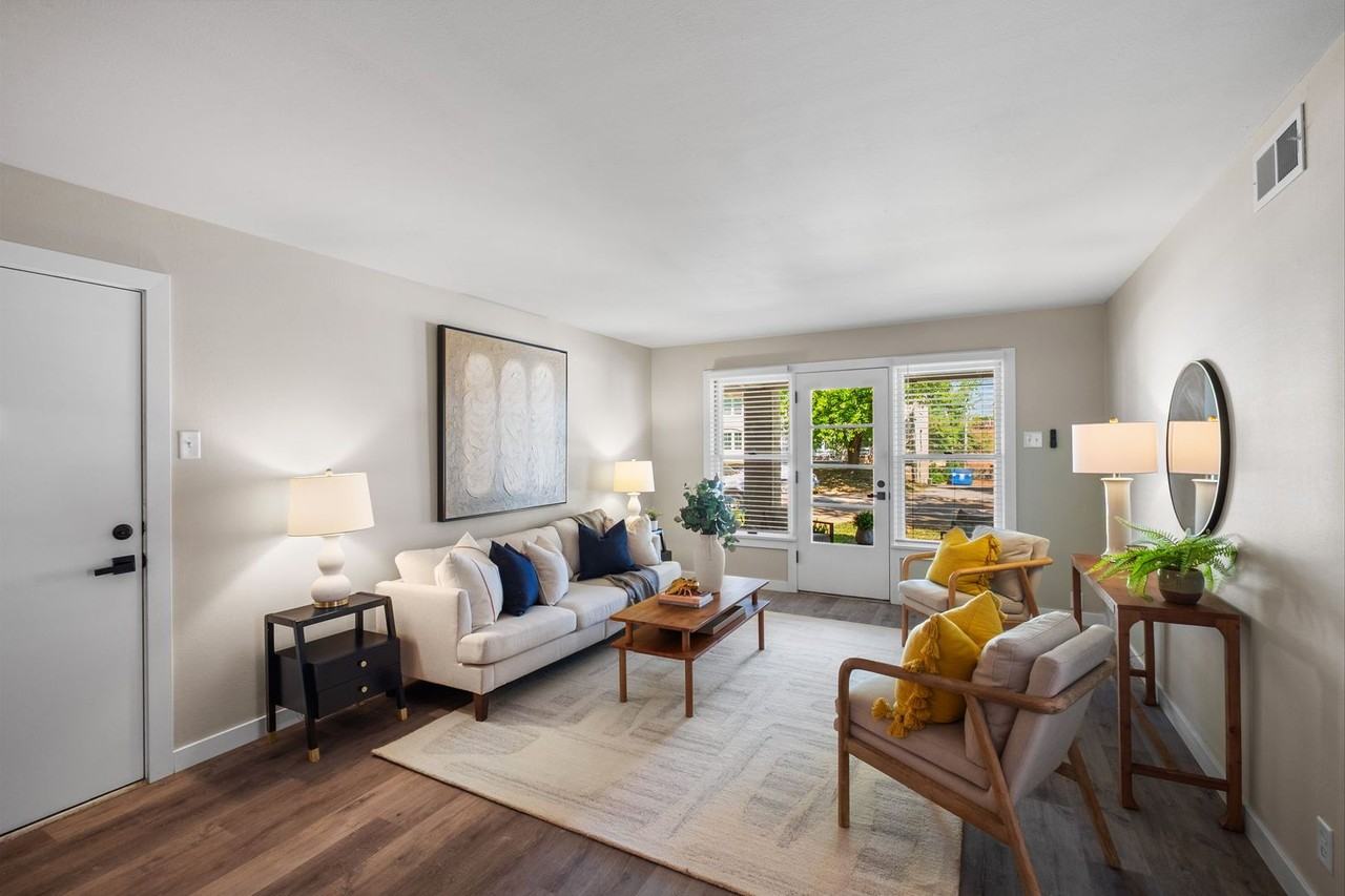 621 Highland Park Dr #G - Photo 5 of 23