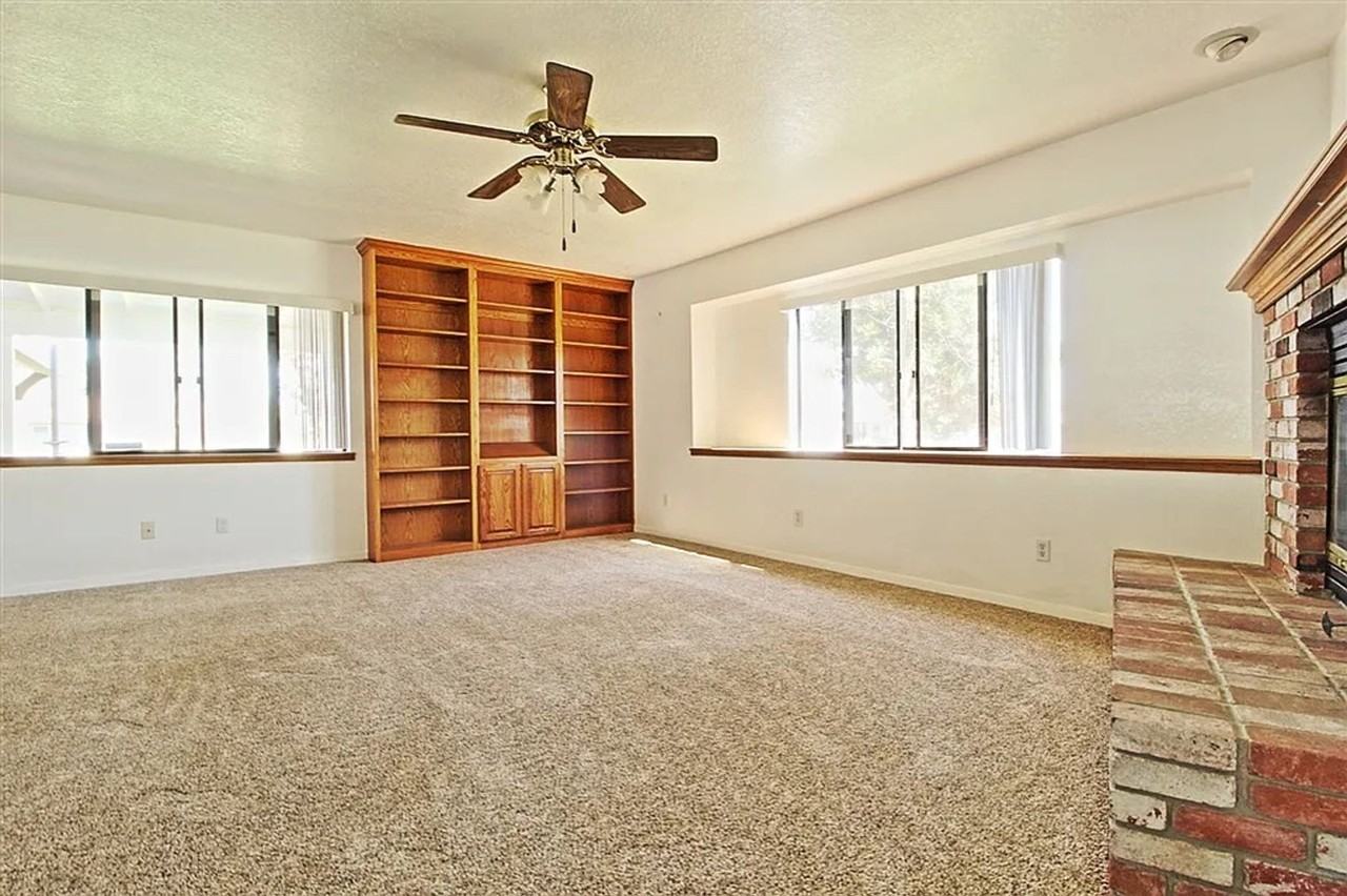 5152 Providence Rd - Photo 4 of 14