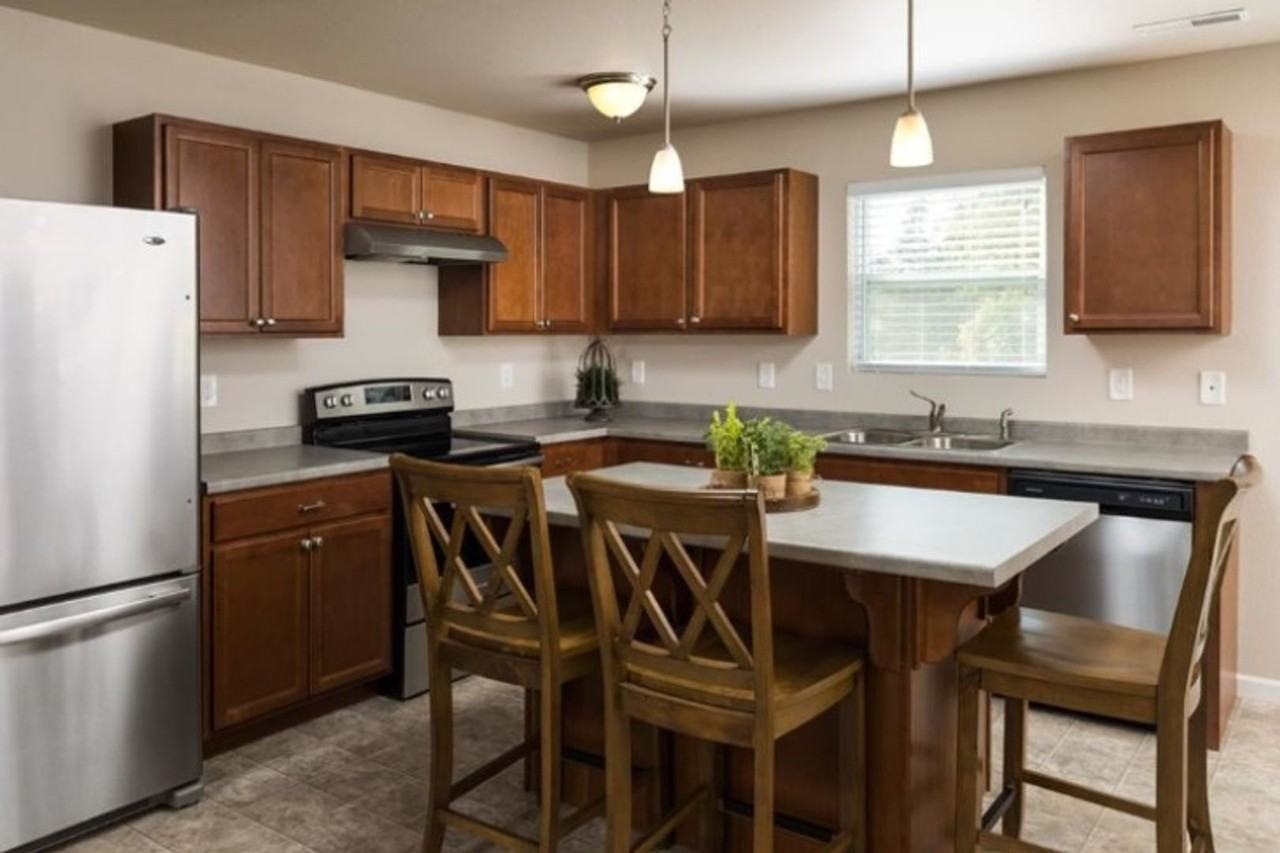 3119 Ivy Wood Cir - Photo 3 of 17