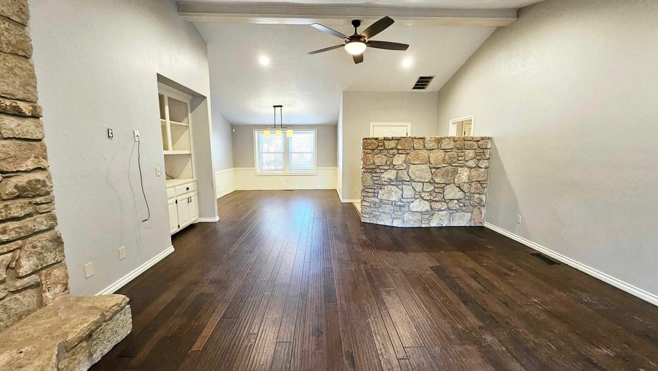 1212 Knights Bridge Rd - Photo 7 of 28