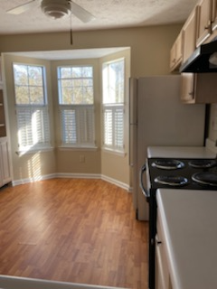 3874 Meadow Creek Dr - Photo 4 of 14