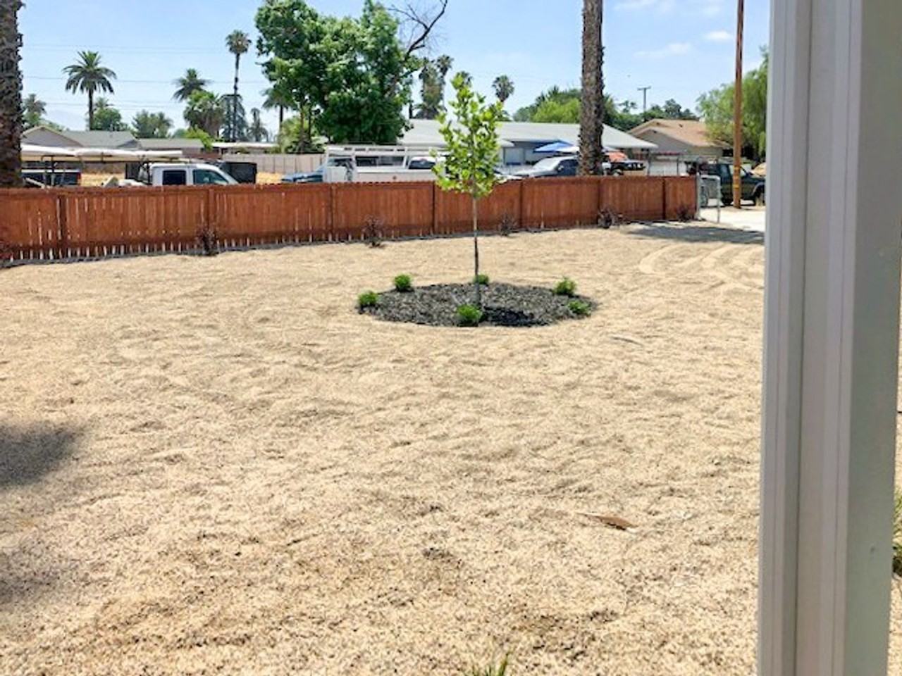 451 N Franklin St - Photo 6 of 32