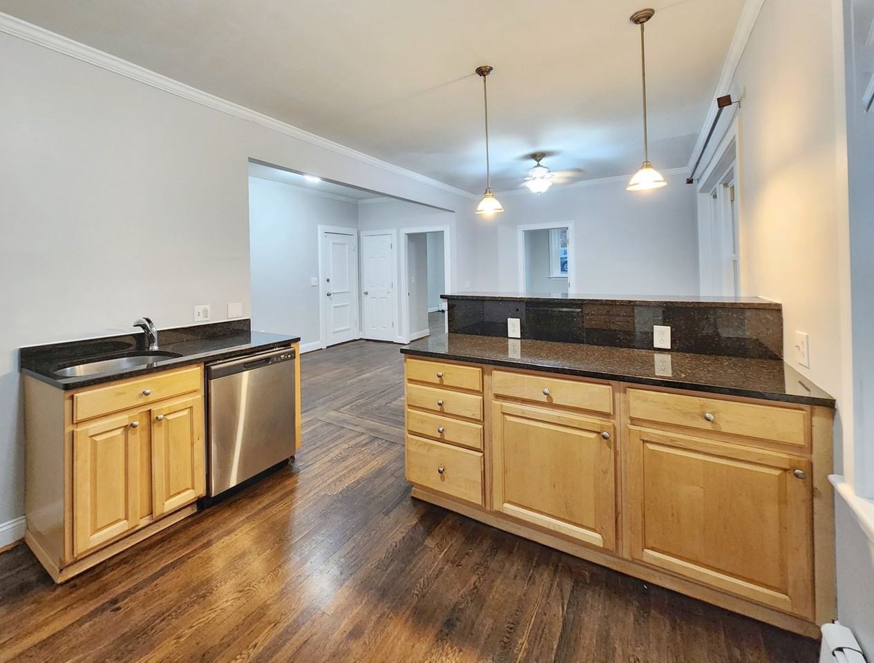 179 Campbell Ave #101 - Photo 6 of 9