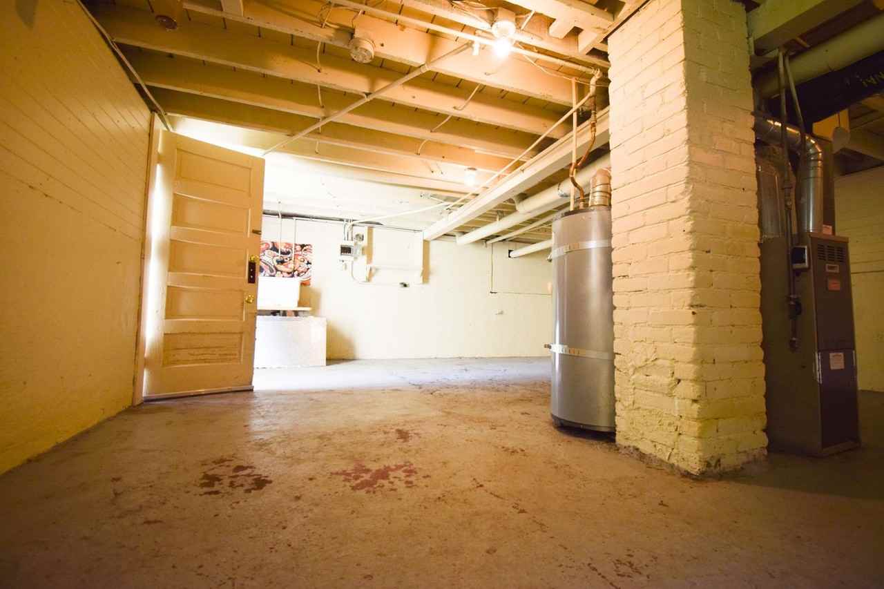 3627 Ne 13th Ave - Photo 3 of 28