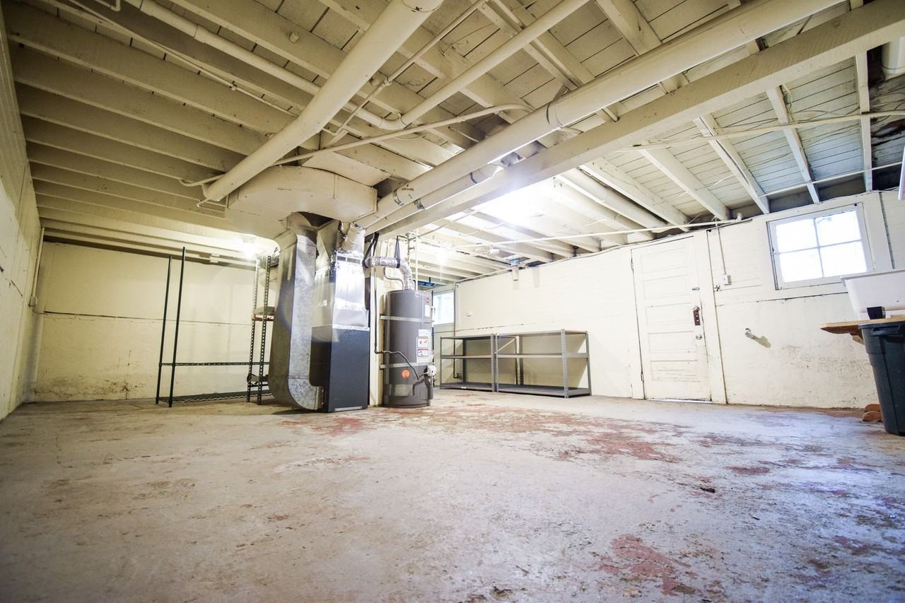 3627 Ne 13th Ave - Photo 7 of 28