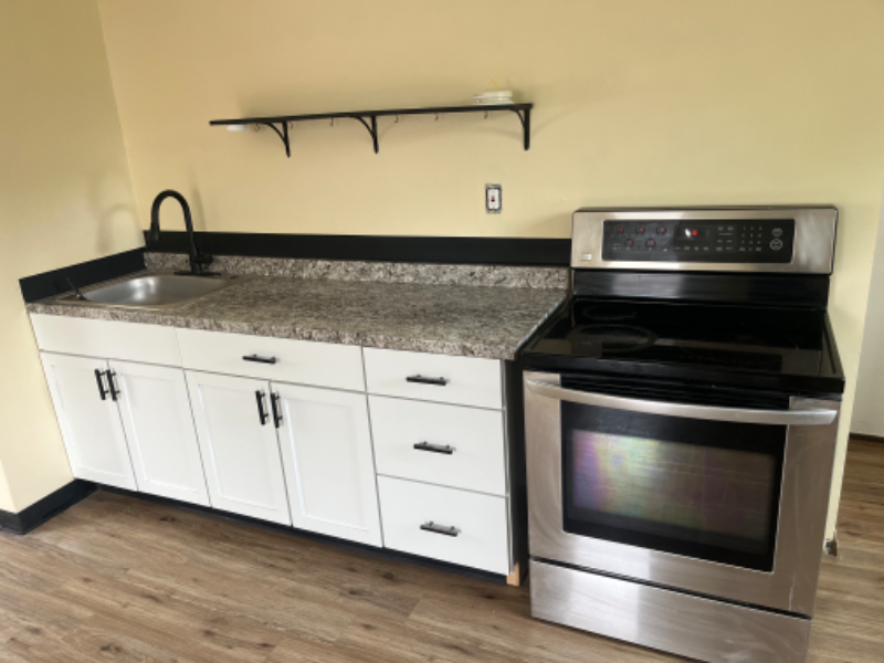 10 Cindy Dr - Photo 2 of 12