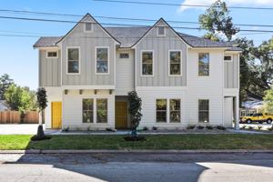 featured image of 411 Curtis St