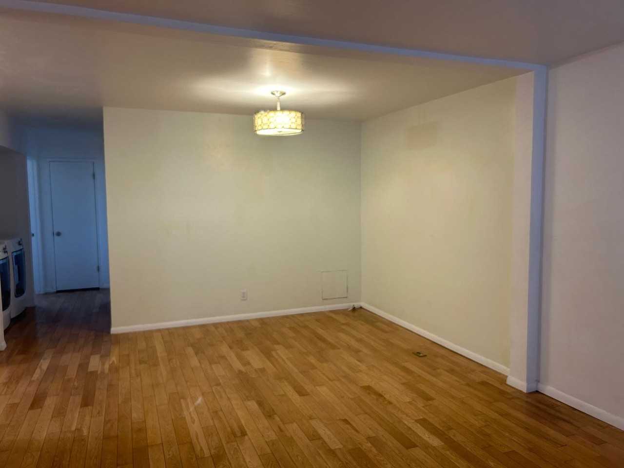 570 Peach St #10 - Photo 5 of 18