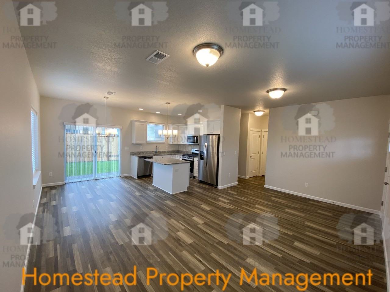 1856 Se Blueberry St - Photo 5 of 41