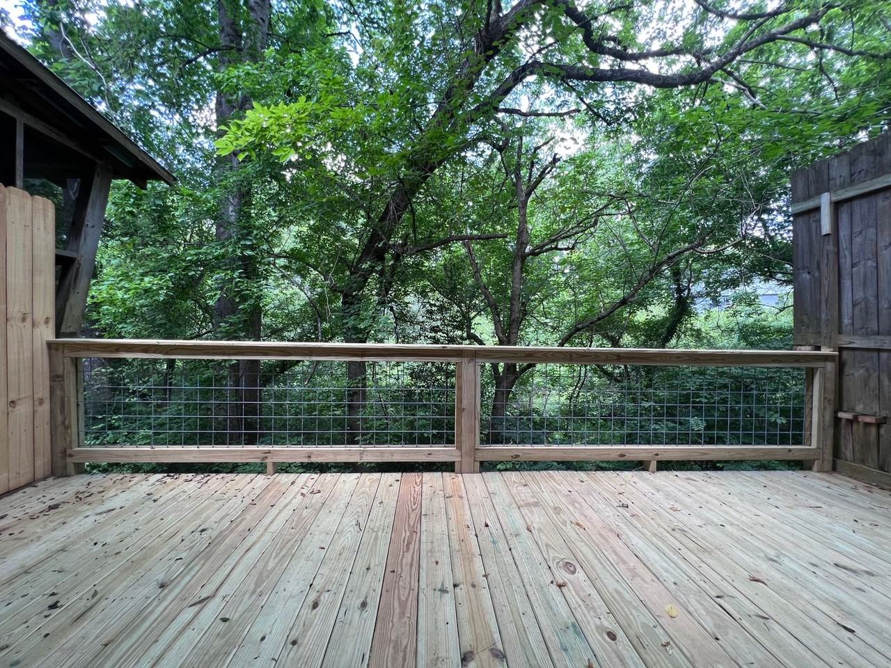 147 Eaglewood Way - Photo 3 of 11