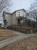 featured image of 929 Bridge Ave