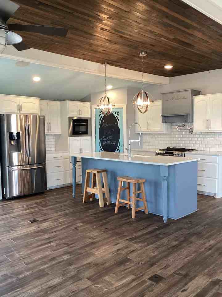 470 S Roosevelt Road X - Photo 4 of 21