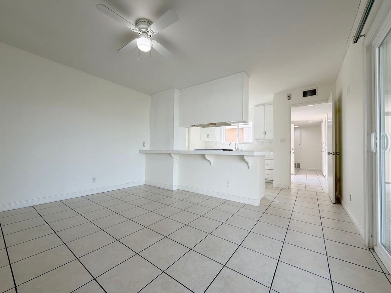 16689 Markham St - Photo 6 of 26