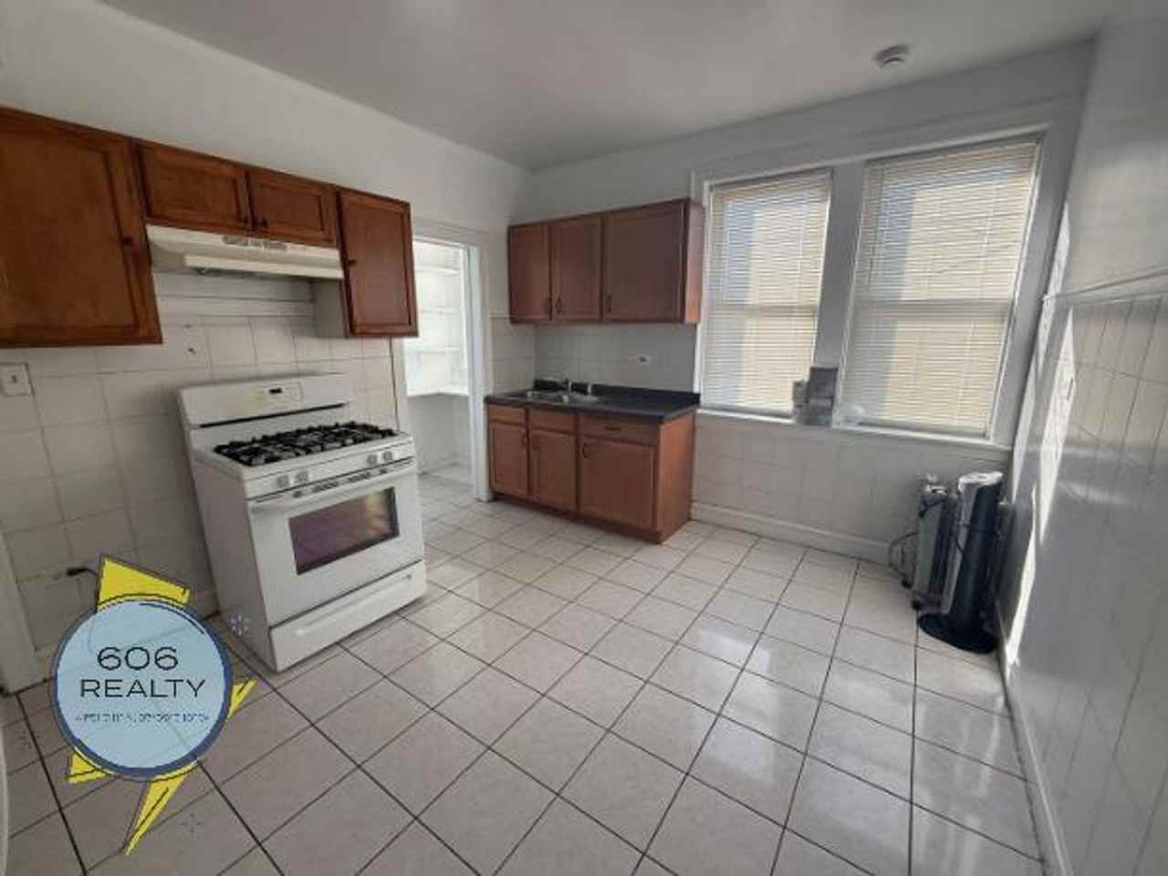 S&S Fullerton, LLC - Photo 6 of 7